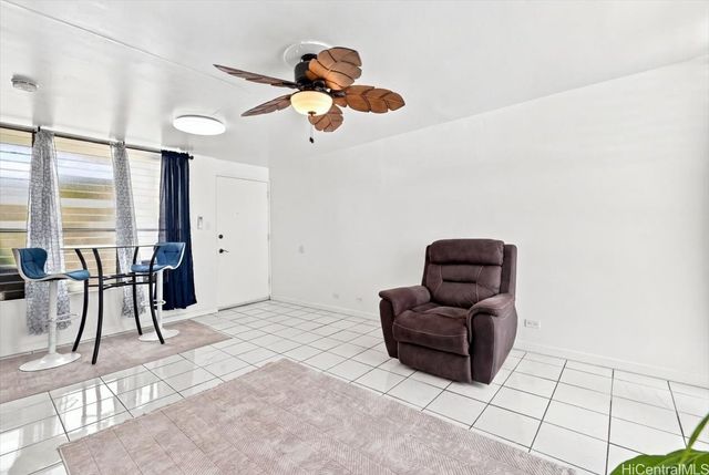 94-133 Pupupuhi Street 203, Waipahu, HI 96797