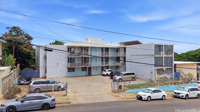 94-133 Pupupuhi Street 203, Waipahu, HI 96797