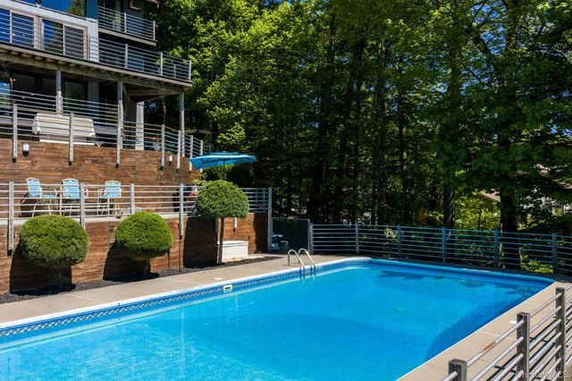 26 Mandy Lane, Washingtonville, NY 10992