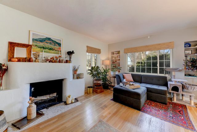 1400 Las Lomas Road NE, Albuquerque, NM 87106