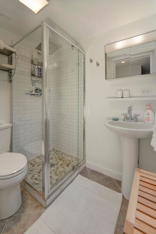 1400 Las Lomas Road NE, Albuquerque, NM 87106