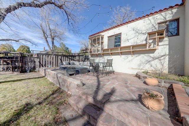 1400 Las Lomas Road NE, Albuquerque, NM 87106