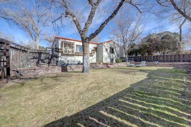 1400 Las Lomas Road NE, Albuquerque, NM 87106