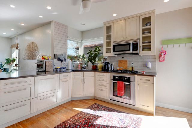 1400 Las Lomas Road NE, Albuquerque, NM 87106