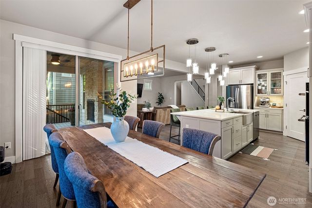 3766 Monterey Court NE, Renton, WA 98056