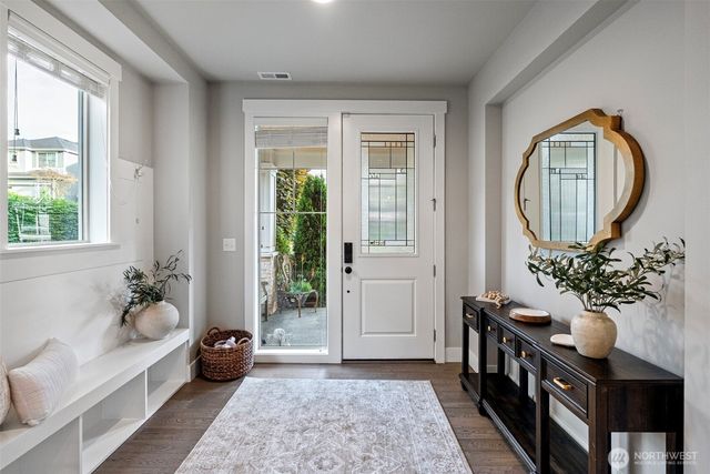 3766 Monterey Court NE, Renton, WA 98056
