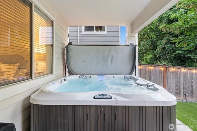 3766 Monterey Court NE, Renton, WA 98056