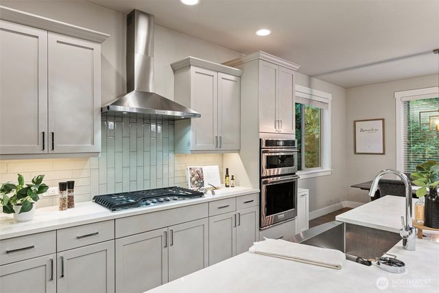 3766 Monterey Court NE, Renton, WA 98056