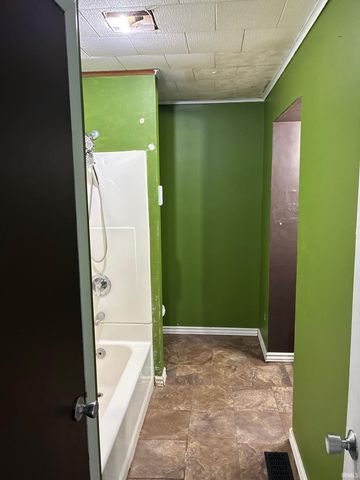 403 W 3rd Street, Bicknell, IN 47512