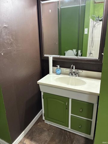 403 W 3rd Street, Bicknell, IN 47512