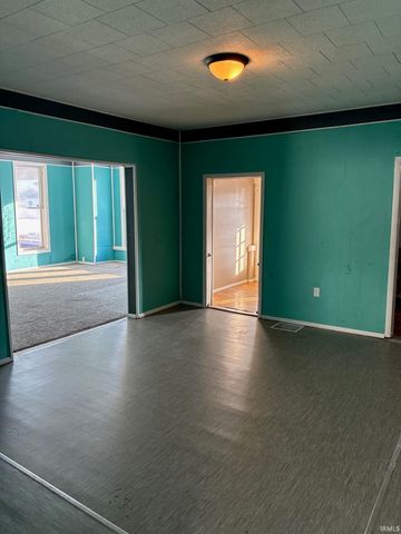 403 W 3rd Street, Bicknell, IN 47512