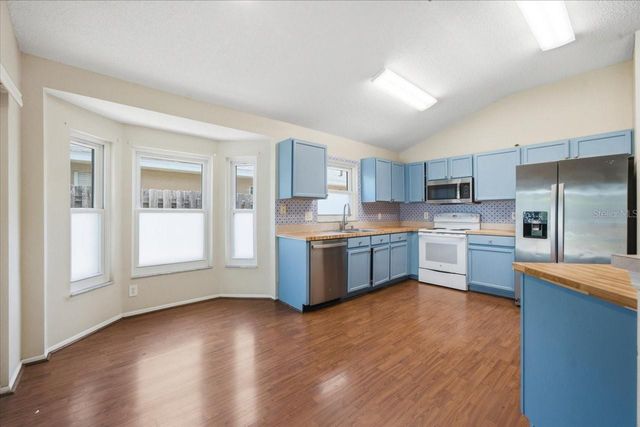 4532 WILD PLUM LANE, Lutz, FL 33558