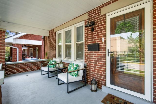 647 Montrose Avenue, Bexley, OH 43209