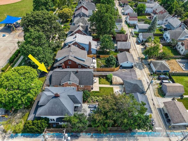 647 Montrose Avenue, Bexley, OH 43209