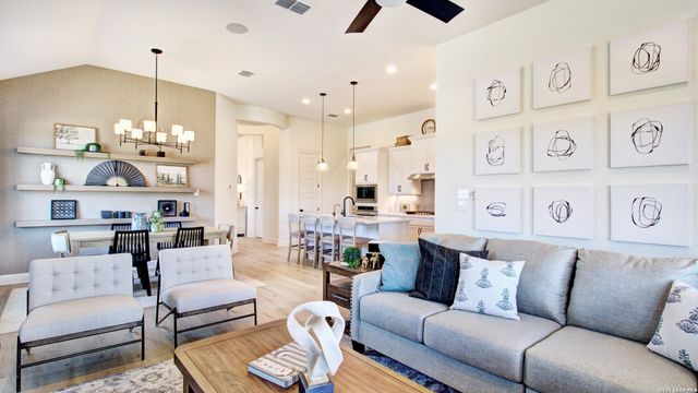 1676 Seekat Drive, New Braunfels, TX 78132
