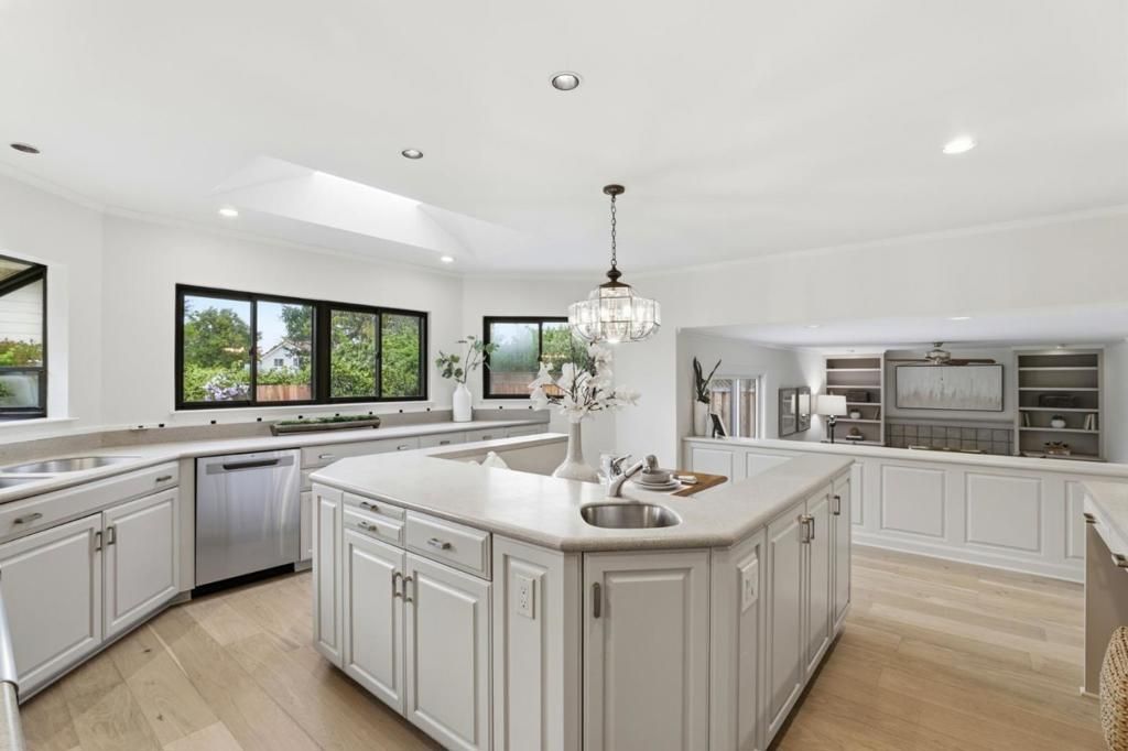 Image 14 of property listing at 6071 Burchell Avenue, San Jose, CA 95120