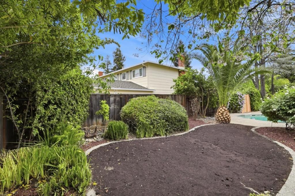 Image 36 of property listing at 6071 Burchell Avenue, San Jose, CA 95120