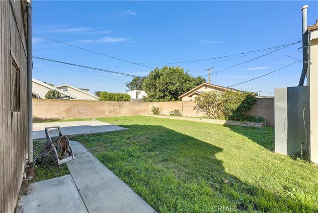 4741 Hazelbrook, Long Beach, CA 90808