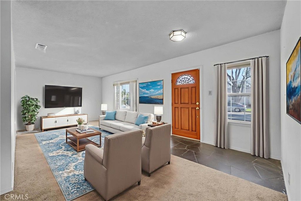 4741 Hazelbrook, Long Beach, CA 90808