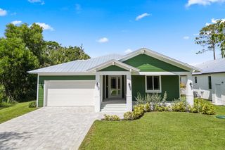 5470 SE Front Avenue, Stuart, FL 34997