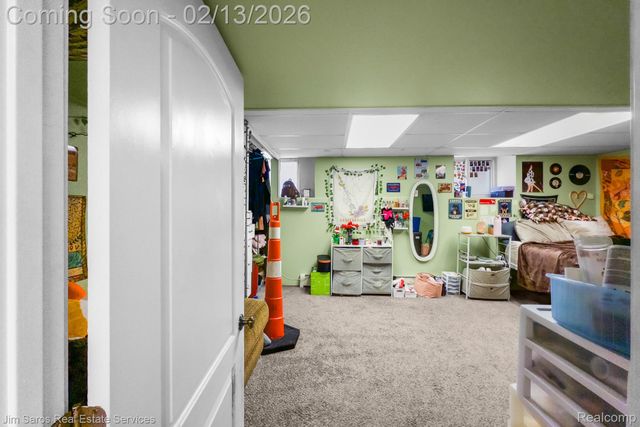 1338 Somerset Avenue, Grosse Pointe Park, MI 48230