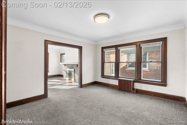 1338 Somerset Avenue, Grosse Pointe Park, MI 48230