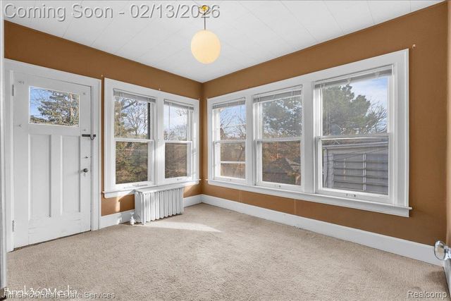 1338 Somerset Avenue, Grosse Pointe Park, MI 48230