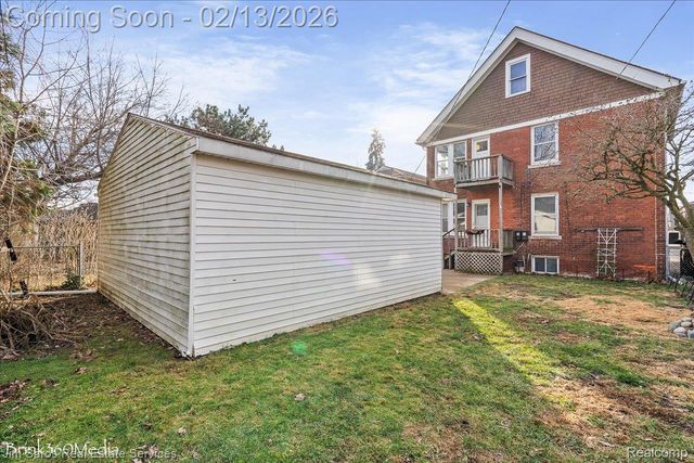 1338 Somerset Avenue, Grosse Pointe Park, MI 48230