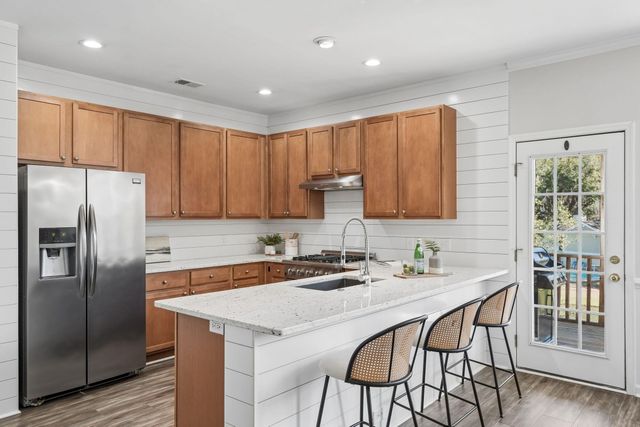 1474 Hamlin Park Circle, Mount Pleasant, SC 29466