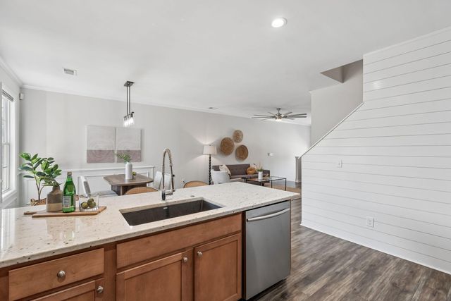 1474 Hamlin Park Circle, Mount Pleasant, SC 29466