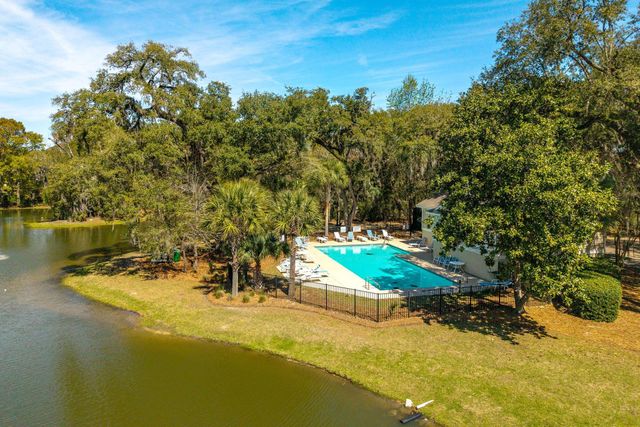 1474 Hamlin Park Circle, Mount Pleasant, SC 29466