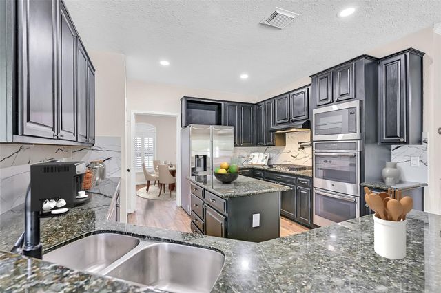 306 Melodywood Drive, Friendswood, TX 77546