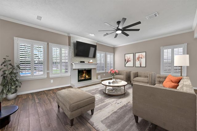 306 Melodywood Drive, Friendswood, TX 77546