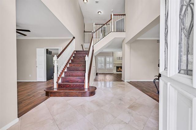 306 Melodywood Drive, Friendswood, TX 77546