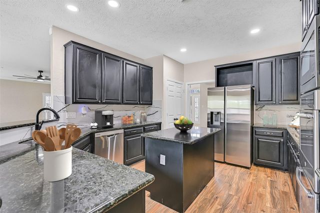 306 Melodywood Drive, Friendswood, TX 77546