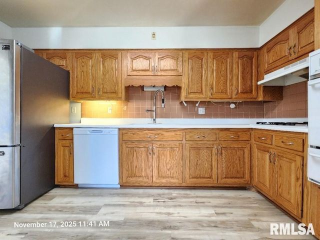 4924 N MANSFIELD Drive, Peoria, IL 61614