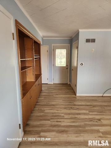 4924 N MANSFIELD Drive, Peoria, IL 61614