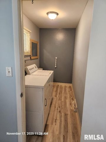 4924 N MANSFIELD Drive, Peoria, IL 61614