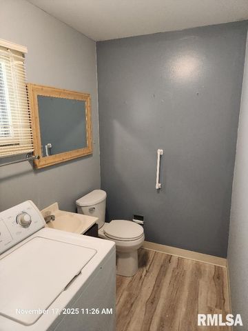 4924 N MANSFIELD Drive, Peoria, IL 61614