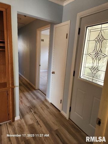 4924 N MANSFIELD Drive, Peoria, IL 61614