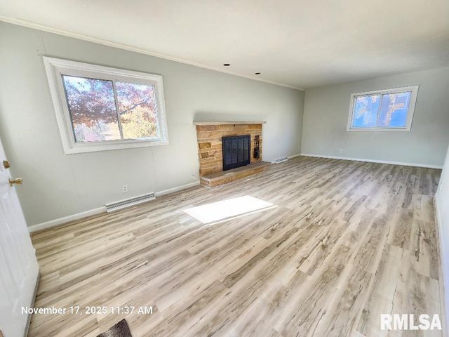 4924 N MANSFIELD Drive, Peoria, IL 61614