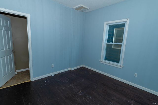 420 S Olive Street, South Bend, IN 46619