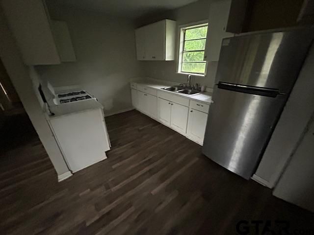 302 Hollis Street, Troup, TX 75789