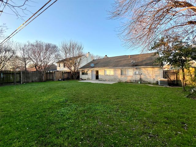 12215 Fetlock Drive, Houston, TX 77065