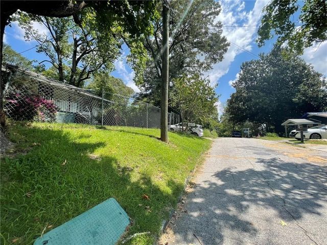 1199 Warfield Street NW, Atlanta, GA 30318