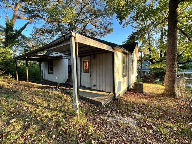 1199 Warfield Street NW, Atlanta, GA 30318