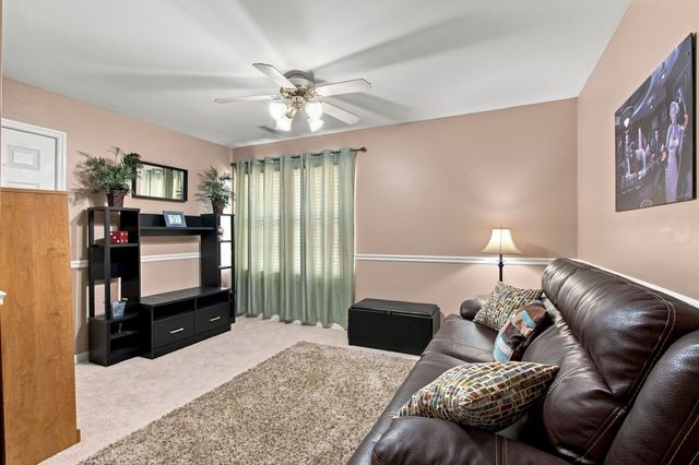 847 Nathan Dr, Columbia, TN 38401