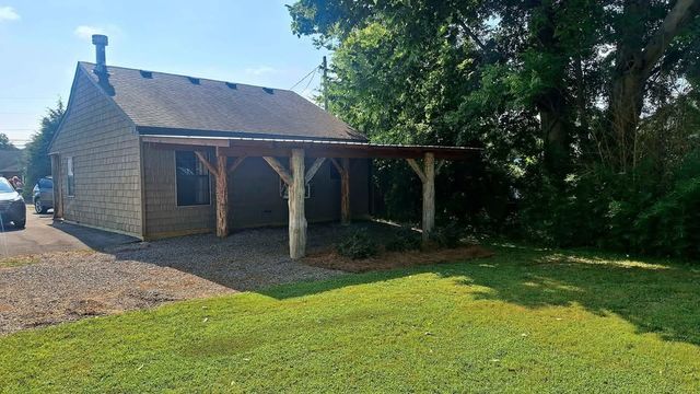 609 Whitthorne St, Shelbyville, TN 37160