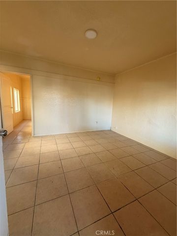 4257 San Pedro Place, Los Angeles, CA 90011