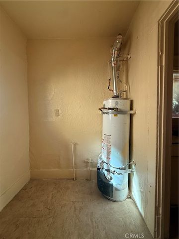 4257 San Pedro Place, Los Angeles, CA 90011